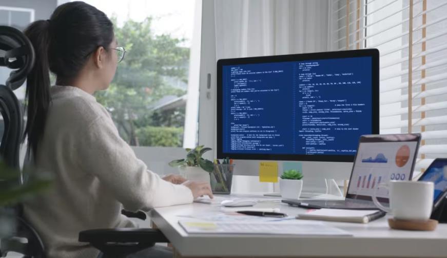 丽水小程序开发：什么是 cURL 命令？